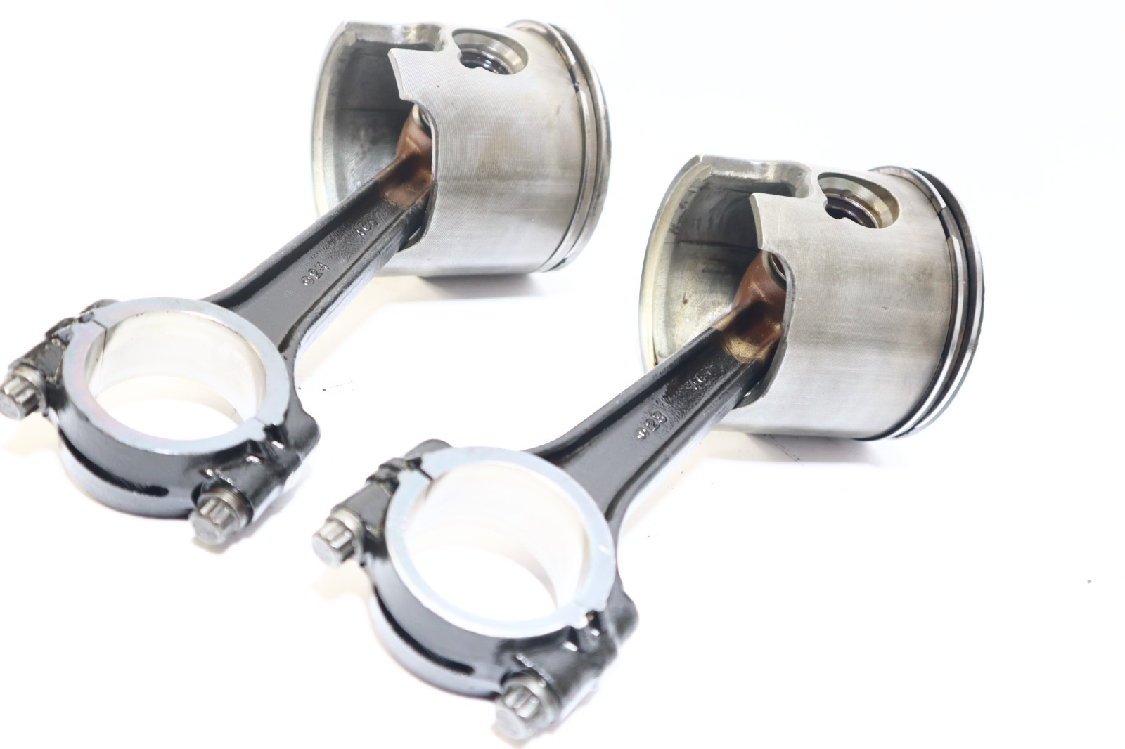 Mercury optimax 200 hp 2 stroke outboard port piston 855353A3 and rod 822373A3 - Image 6