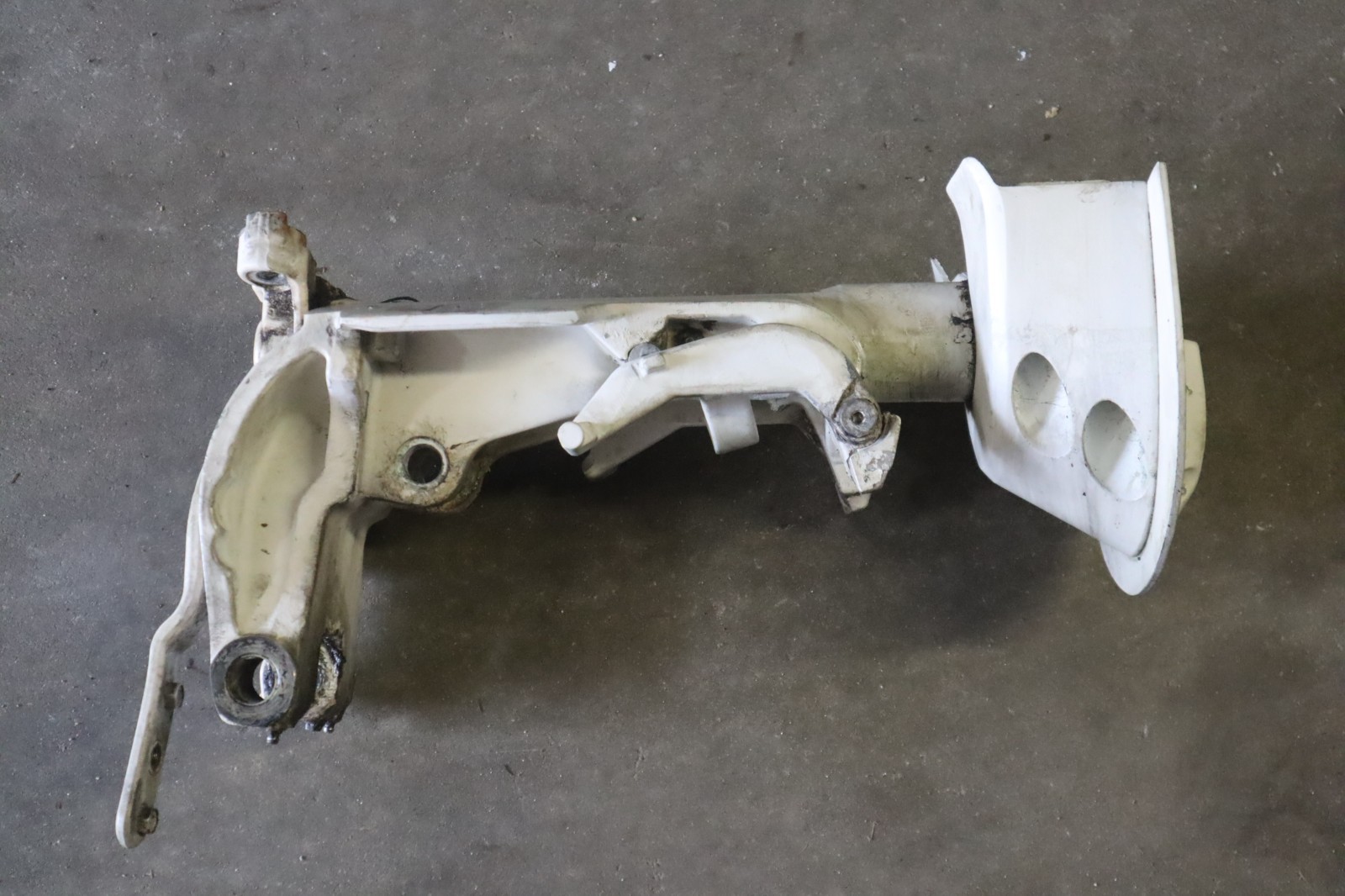 Johnson Evinrude 1991 - 2001 Swivel Bracket ficht 25'' 80 88 90 100 105 115 +HP - Image 9