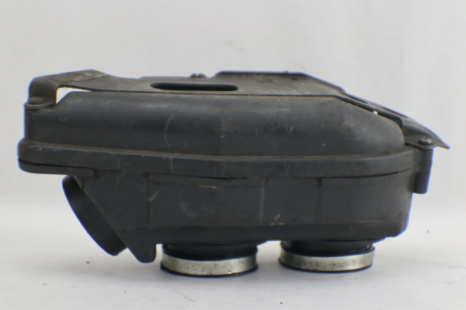 Yamaha Royal Star XVZ13 Tour Deluxe Venture Left Upper Air Cleaner Boxe - Image 3