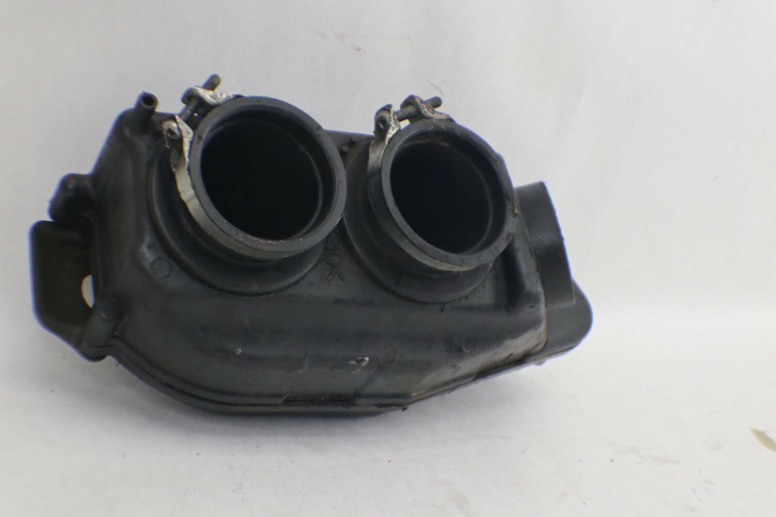 Yamaha Royal Star XVZ13 Tour Deluxe Venture Left Upper Air Cleaner Boxe - Image 8