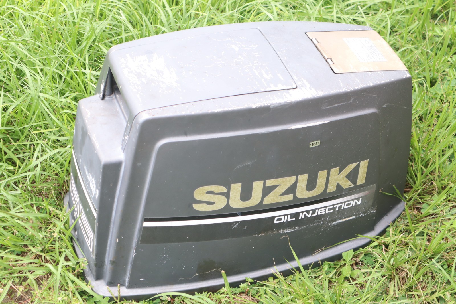 1995-1997 Suzuki DT75/85 Engine Cowling 61410-95800-0ED