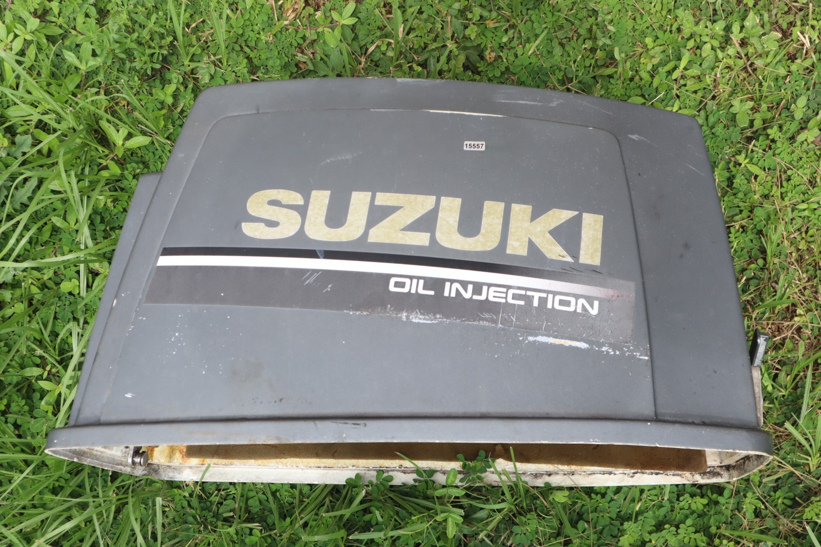 1995-1997 Suzuki DT75/85 Engine Cowling 61410-95800-0ED - Image 10
