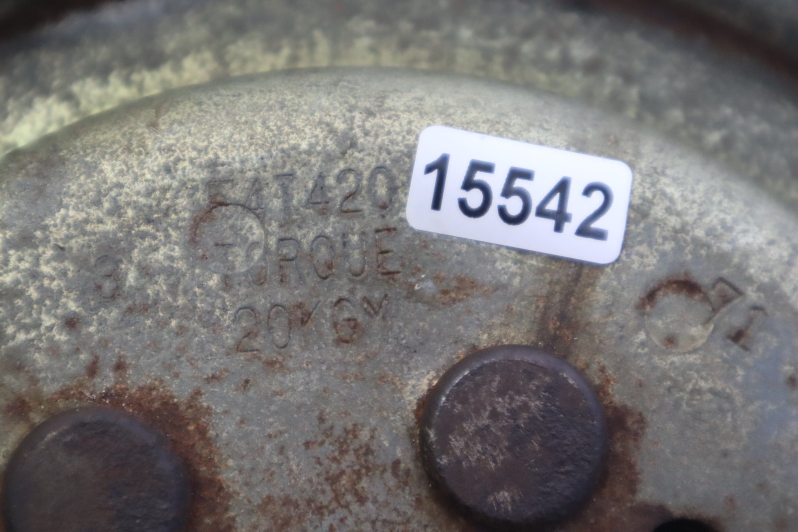 Suzuki DT 75-85 HP Flywheel 32102-95611 Outboard 1988-2000 f3t442 - Image 8