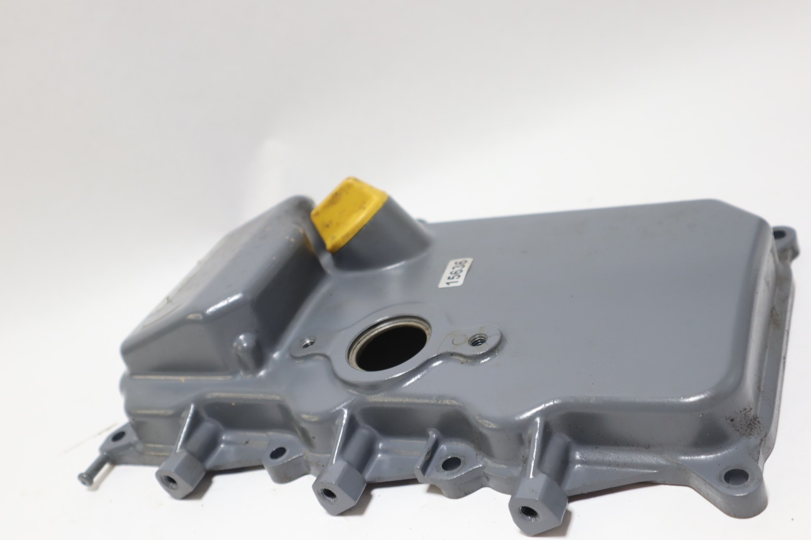 67C-11191-00-1S Yamaha 2006 F4040 HP F40tlr 4stroke head cover - Image 3