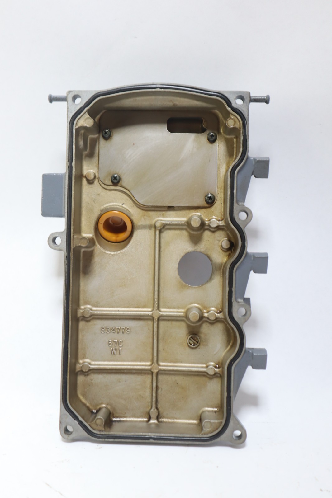 67C-11191-00-1S Yamaha 2006 F4040 HP F40tlr 4stroke head cover - Image 5