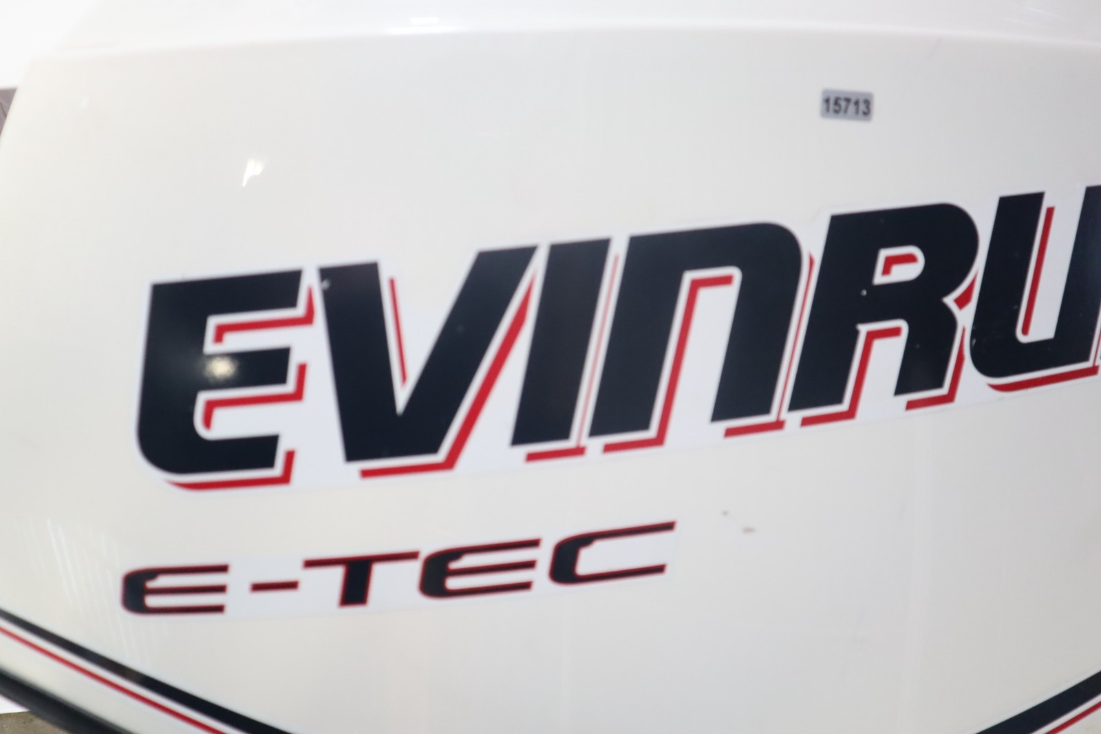 2010 2011 Evinrude E-TEC 115 ETEC Cowl Hood Engine Cover 0285748 - Image 4