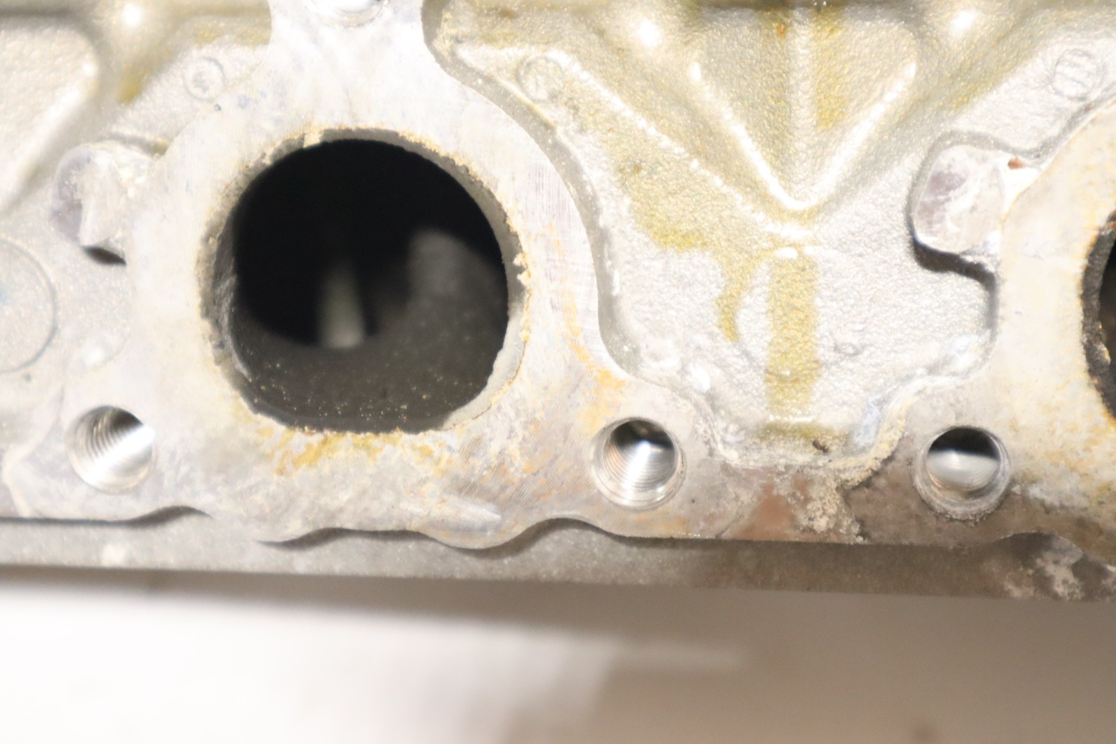 Sea-Doo Spark 900 GTI 90 Cylinder Head OEM | 2014–2019 core - Image 11