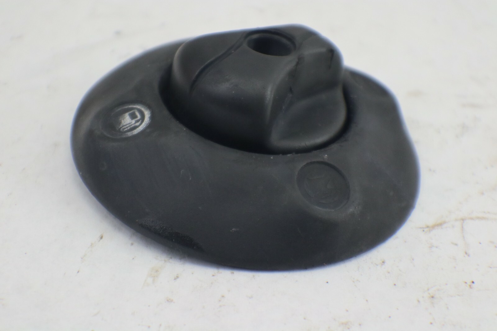 OEM 1996 96 SEADOO GTX 787 800 GAS FUEL VALVE KNOB SWITCH TRIM PLATE BLACK S40-8 - Image 10