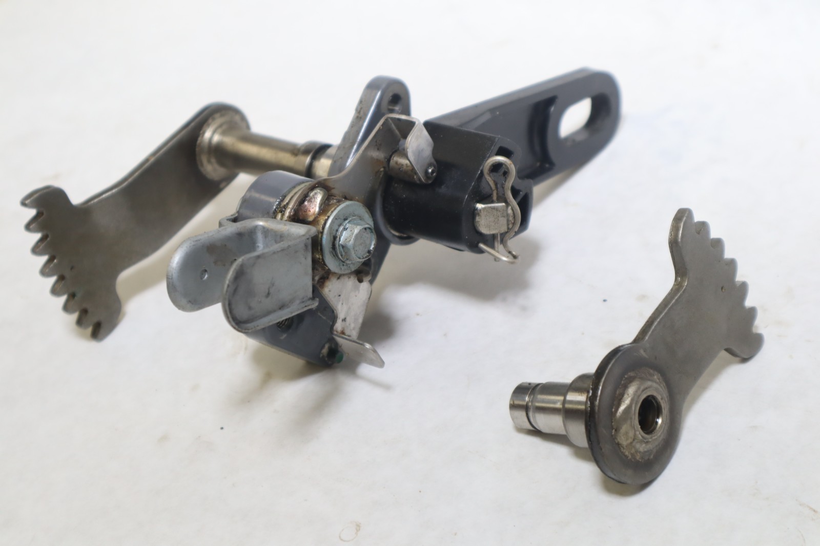 Honda BF 115 24610-ZY6-000 SHIFT SHAFT A , 24620-ZY6-000 SHIFT SHAFT B - Image 10