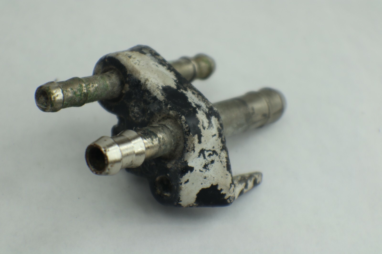 Johnson Evinrude OMC Fuel Connector 394309 - Image 9