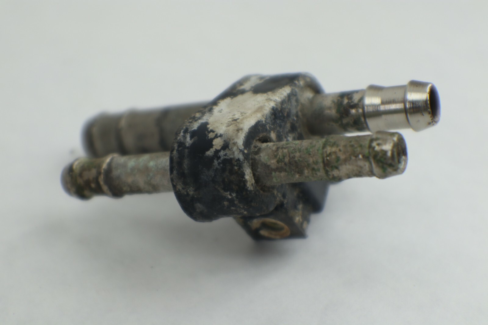 Johnson Evinrude OMC Fuel Connector 394309 - Image 12