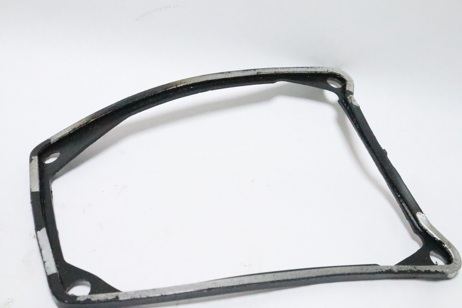 Suzuki 61113-94400 Engine Cover Lower Seal 1986-1998 35-40HP DT35 DT40 Used - Image 11