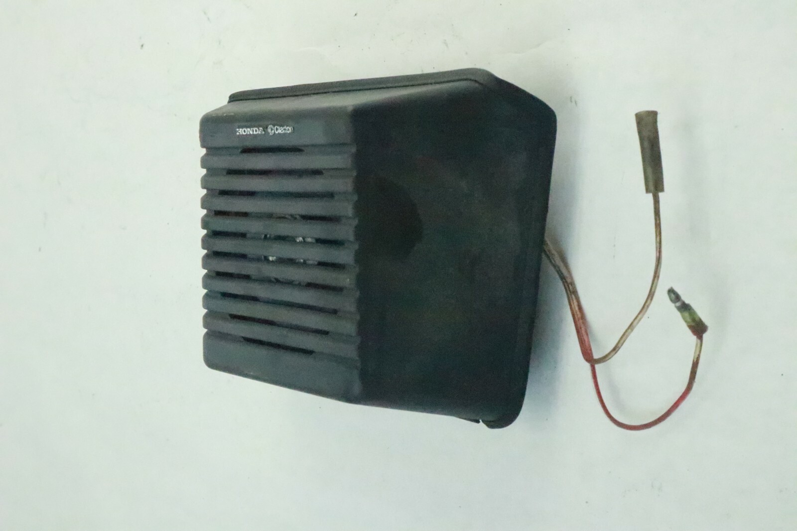 80 83 HONDA GL1100 GL1100I GOLDWING SPEAKER AND COVER, LEFT - Image 7