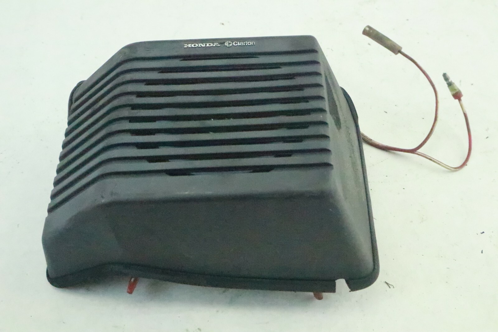 80 83 HONDA GL1100 GL1100I GOLDWING SPEAKER AND COVER, LEFT - Image 8