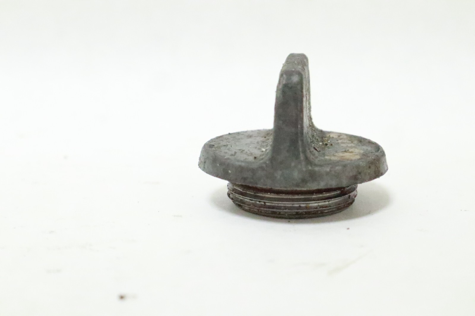 1984 - 1987 Honda Goldwing GL1200 OEM Oil Fill Cap - Image 12