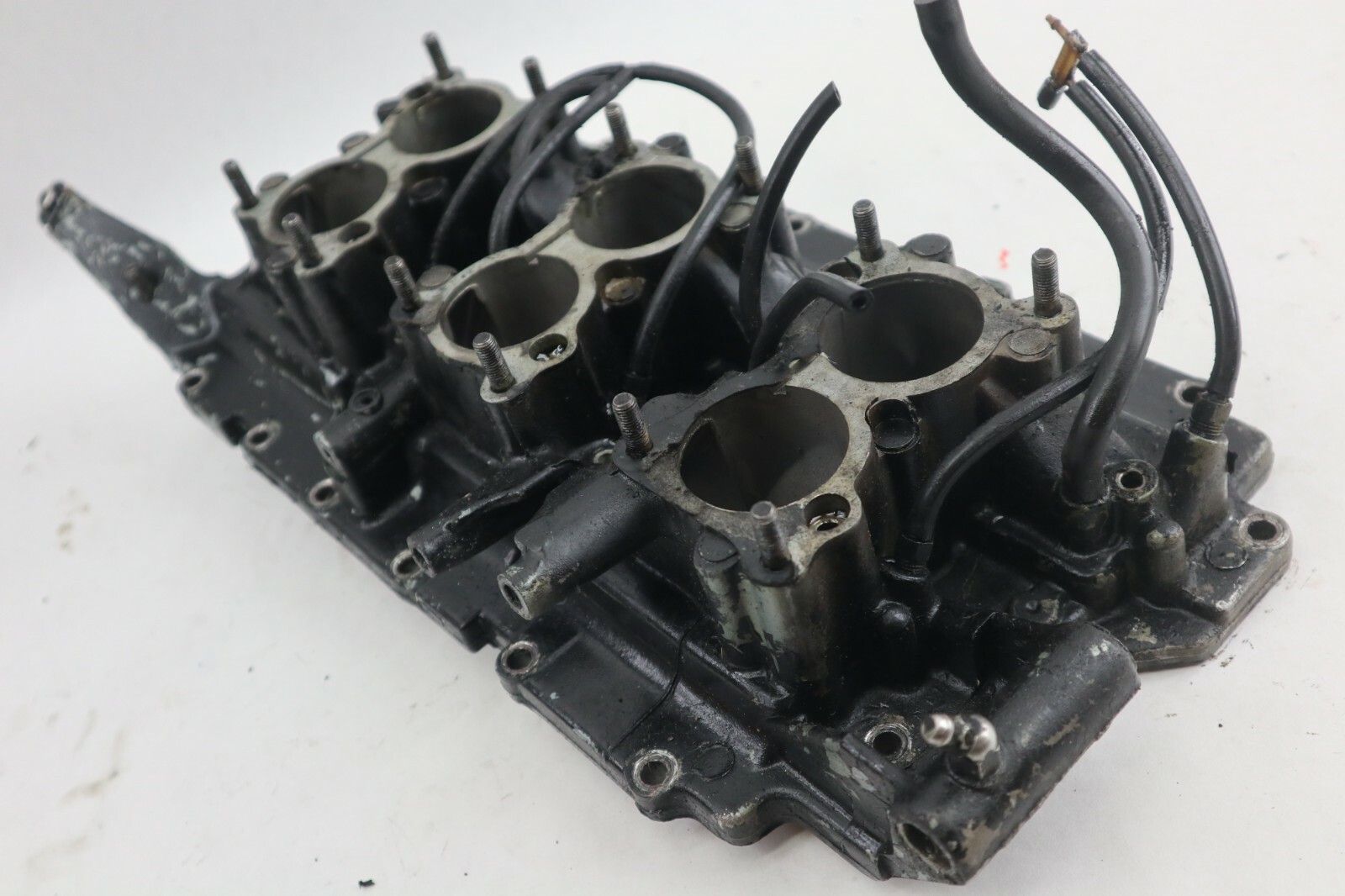Johnson Evinrude Intake Manifold 1984-1992 150 155 175 185 235 HP 396394 394366 - Image 6