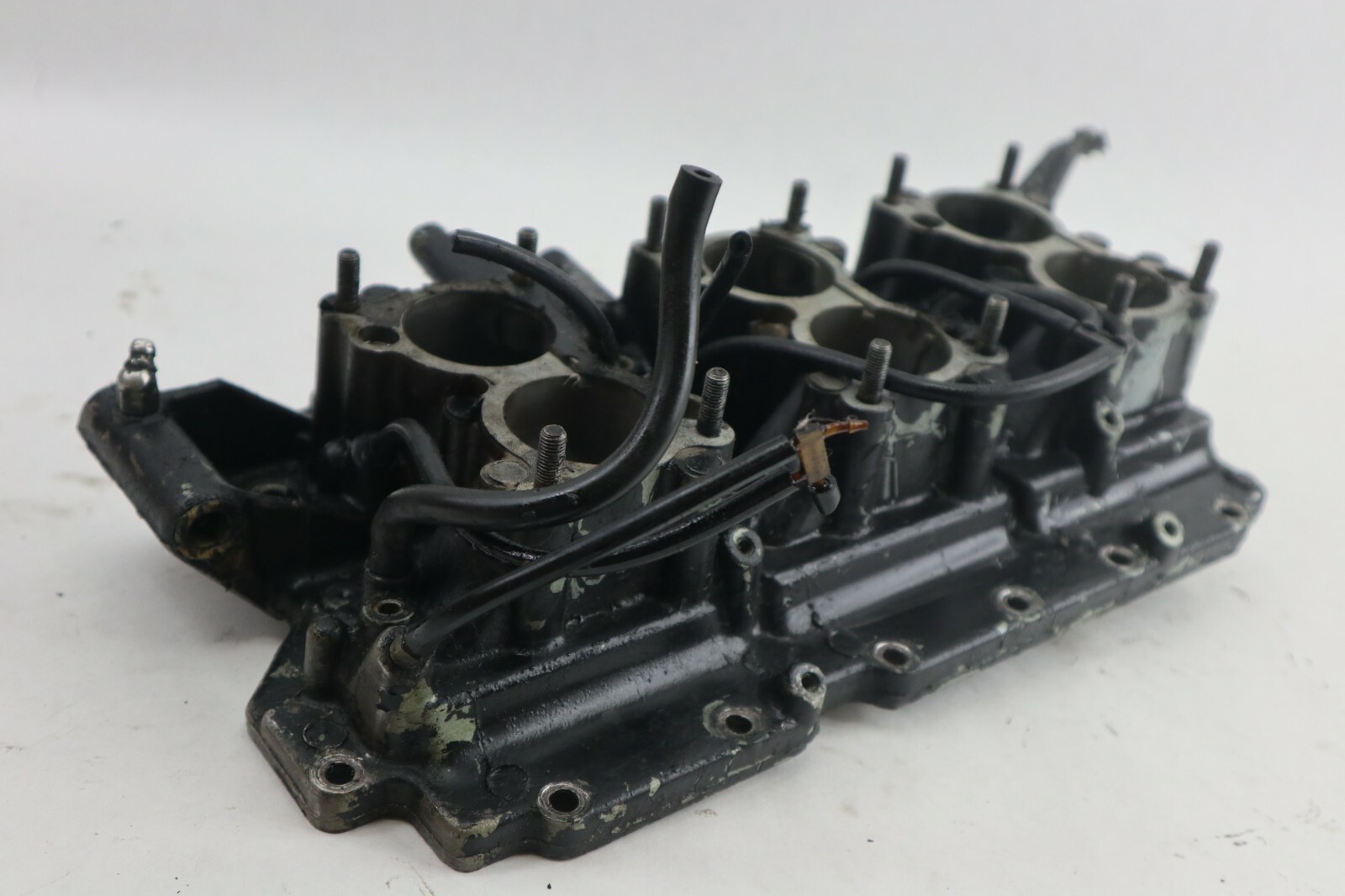 Johnson Evinrude Intake Manifold 1984-1992 150 155 175 185 235 HP 396394 394366 - Image 7