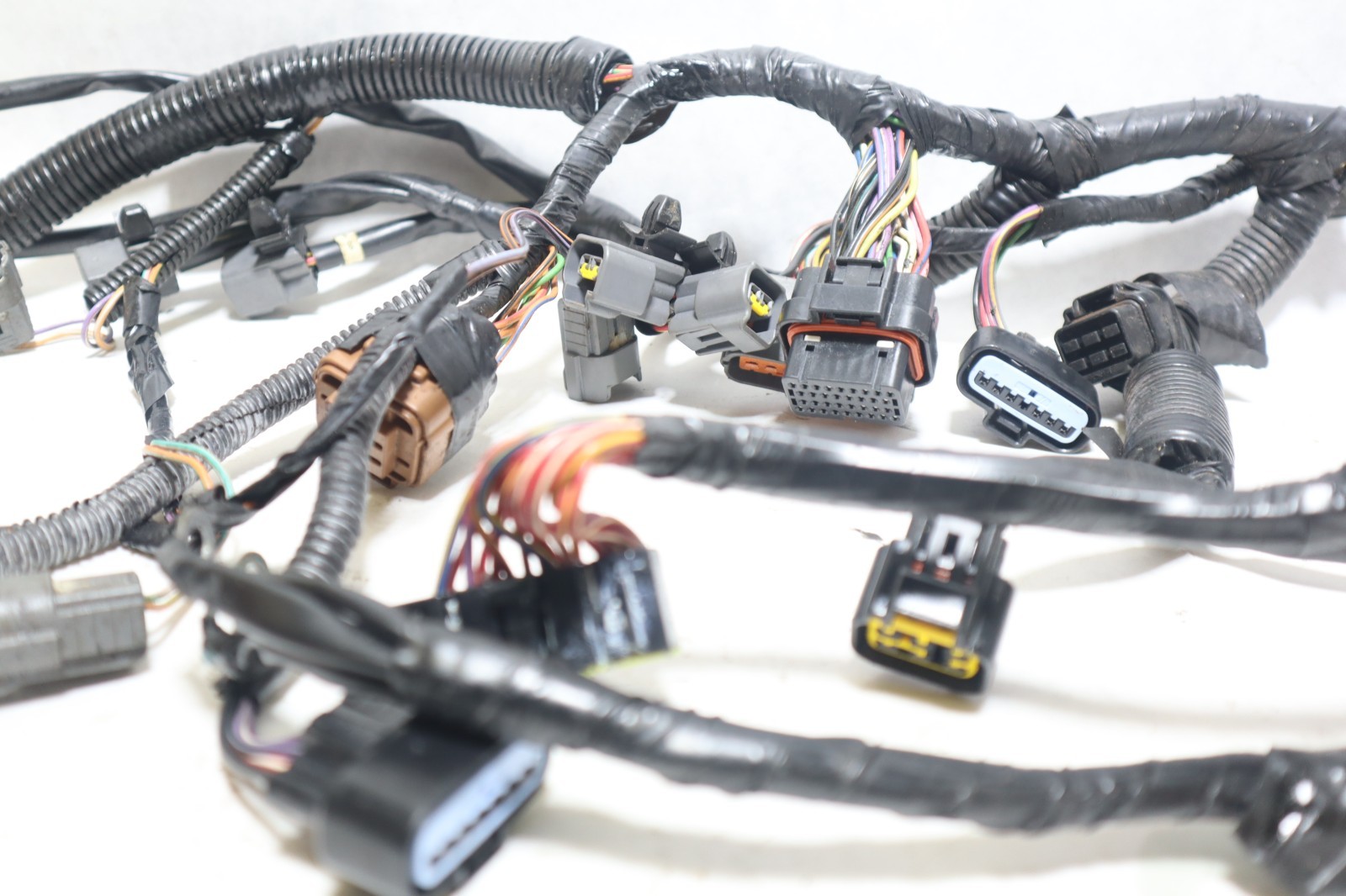 2004 250 HP Yamaha HPDI Outboard WIRE HARNESS ASSEMBLY 60V-8259M-00-00 - Image 6