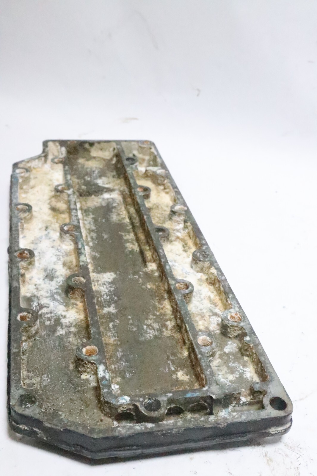 F692152 Force Outboard Exhaust Cover 70-90 Hp - Image 11