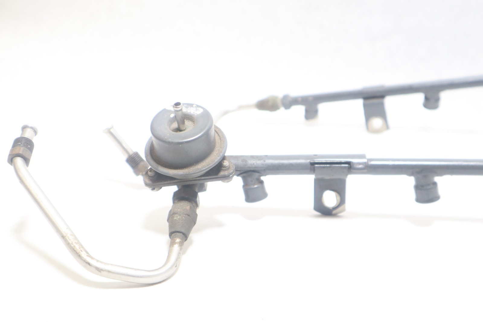 OMC 5.0L Fuel Rail & Injector Assembly 0987667 0987669 0987618 - Image 12