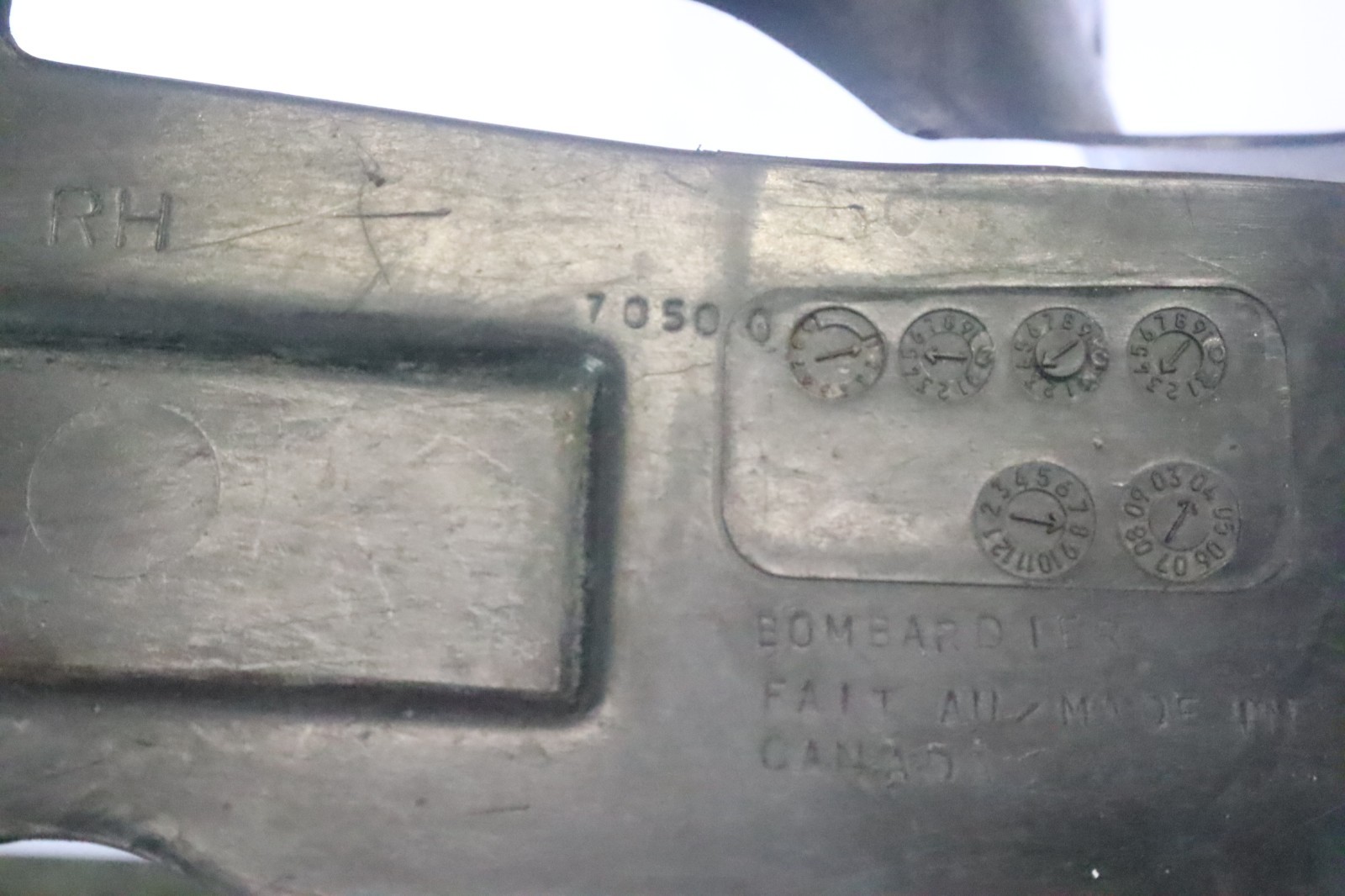 05 06 Can-Am Outlander 400 XT MAX Right Floor Board Foot Well 705001533 - Image 6