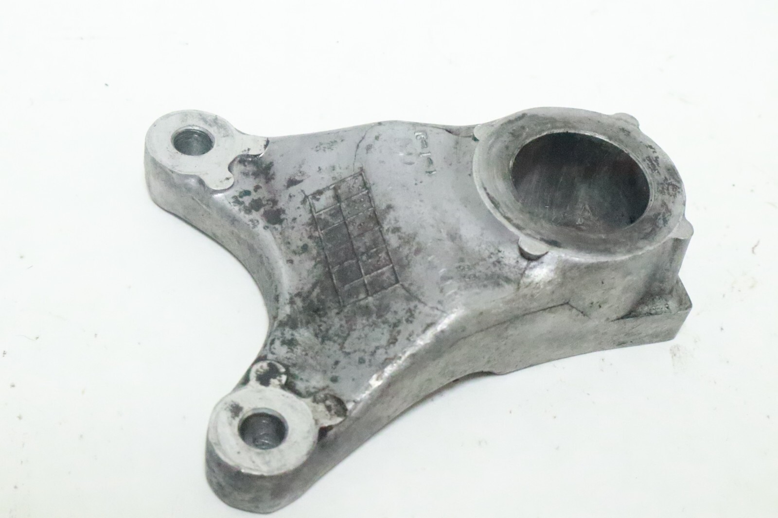 97-99 SUZUKI GSXR600 GSXR SRAD OEM REAR BRAKE CALIPER HANGER BACK MOUNTING - Image 9