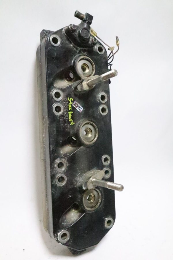 Mercury Optimax 135hp outboard starboard cylinder head (858406-C1) USED - Image 3