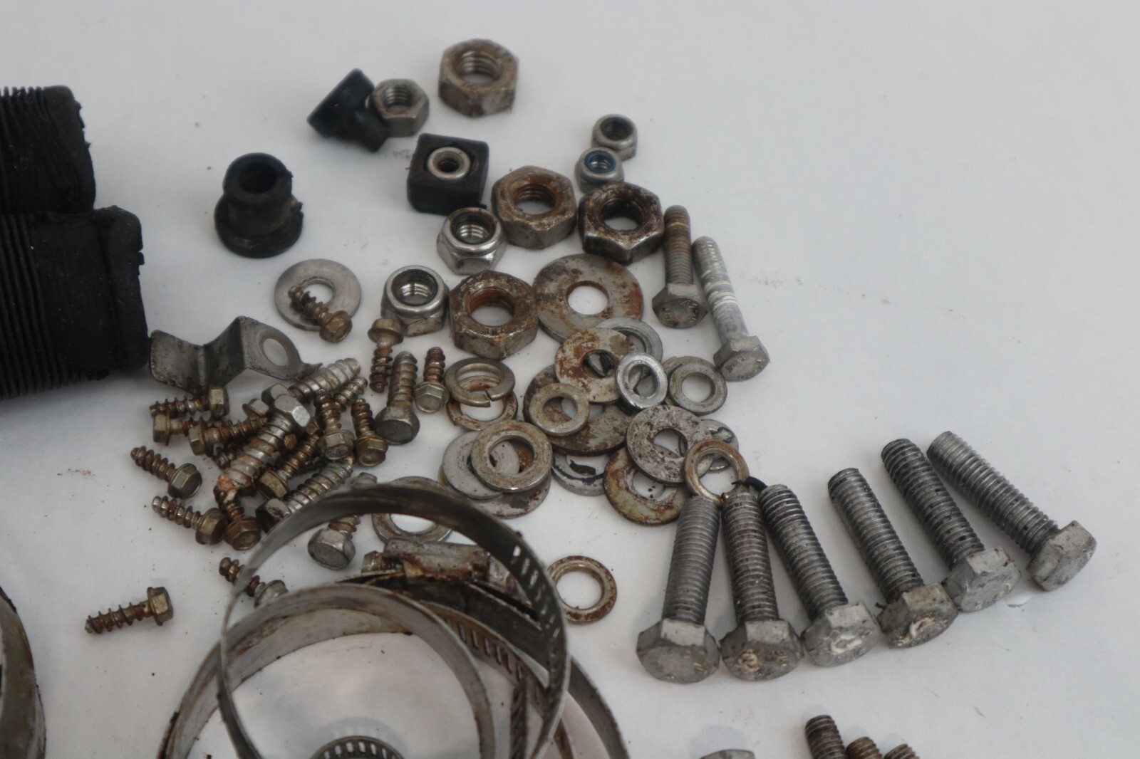 1998 SEA-DOO GSX LIMITED HARDWARE PARTS LOT BOLTS NUTS SCREWS WASHERS - Image 11