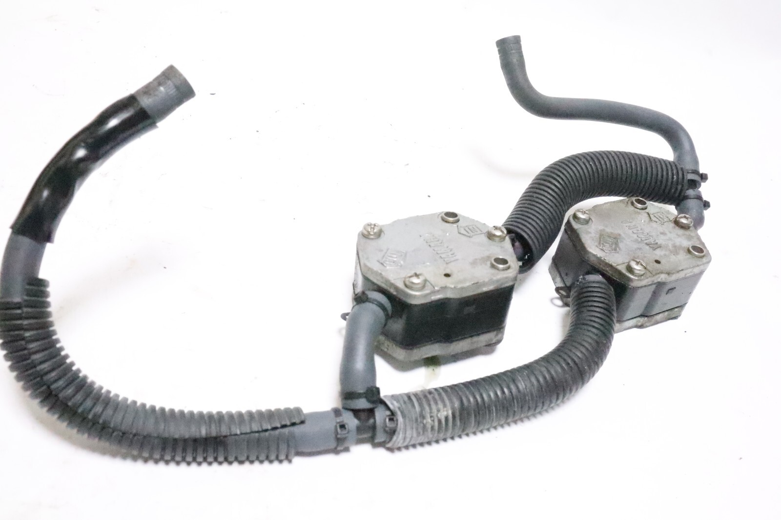 Yamaha HPDI 225/250HPDI (2002-2009) 6E5-24410-04-00 Outboard Fuel Pump OEM part - Image 9