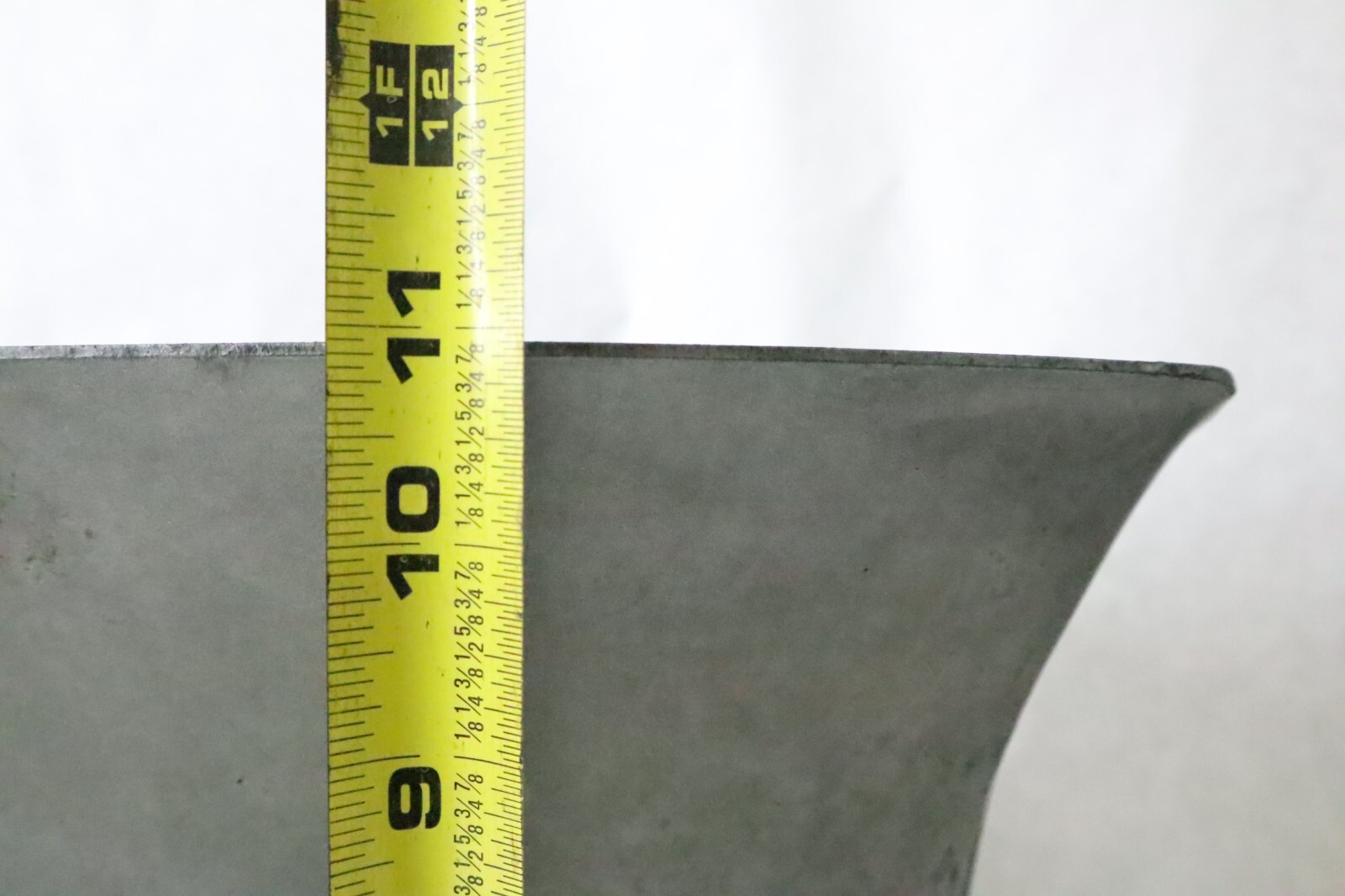 94517M Yamaha Mariner 40HP Outboard Motor Housing Apron Trim Cover OEM 1978-1992 - Image 10
