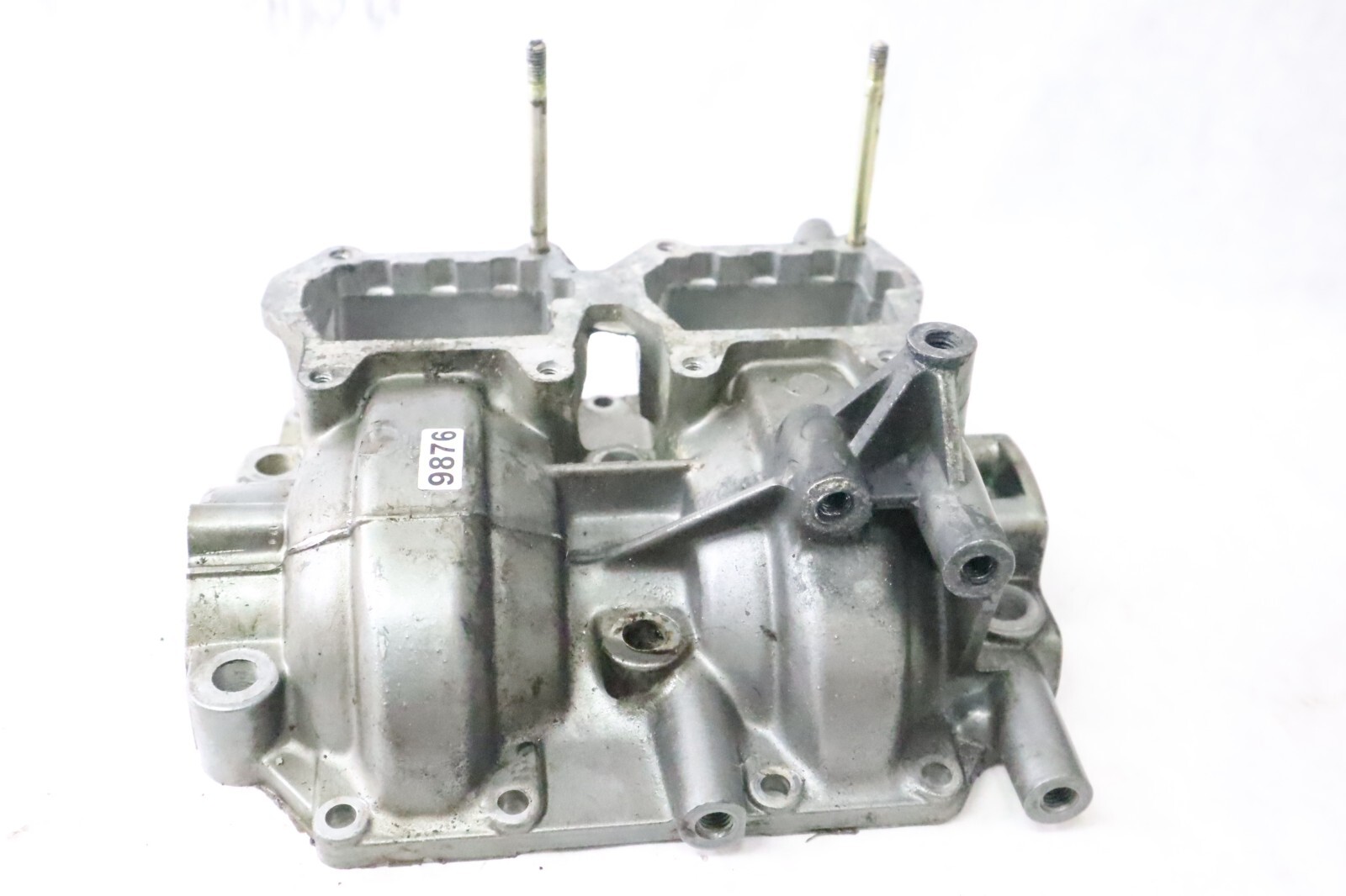 1978-1992 Yamaha Mariner 40HP Outboard intake side of crankcase 8561M - Image 6