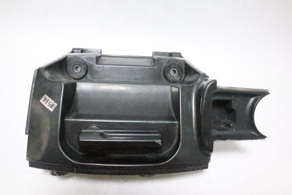 2003-2011  Suzuki DF140 4-stroke outboard center front cover with latch  USED - Image 2