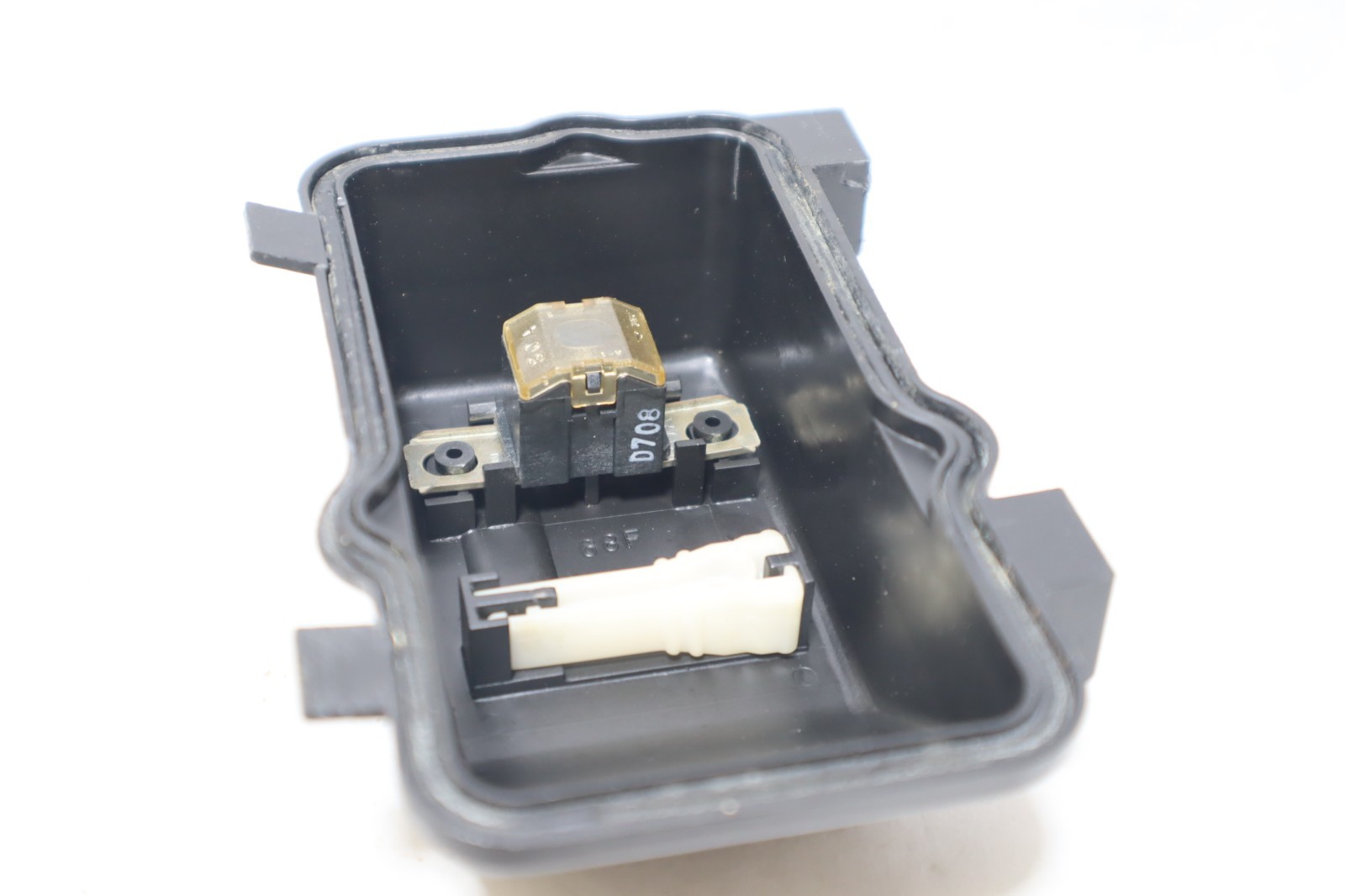 Yamaha HPDI 150hp 200hp outboard fuse box cover (68F-85544-00-00) - Image 9