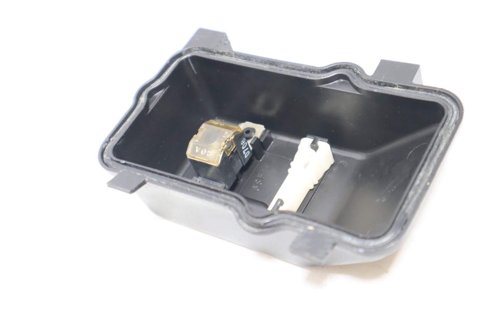 Yamaha HPDI 150hp 200hp outboard fuse box cover (68F-85544-00-00) - Image 10