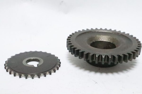 OIL PUMP DRIVE GEAR +CAM GEAR JOHNSON SUZUKI 90-140 HP 4 STROKE  USED - Image 5