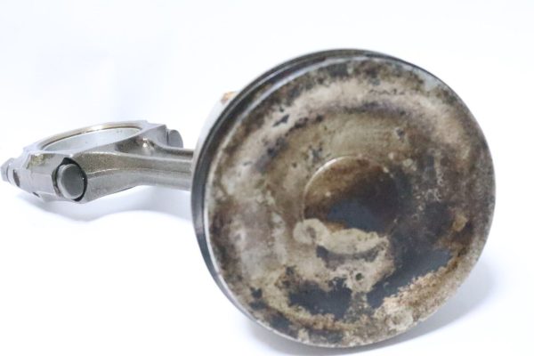 PISTON / ROD ASSY JOHNSON SUZUKI 140 HP 4 STROKE 5033913, 5033522 USED - Image 8