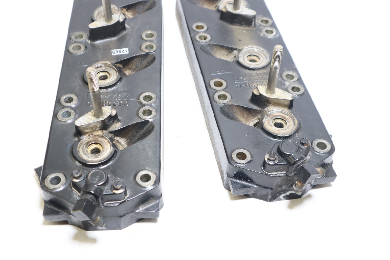 Mercury 135 150 HP 2 Stroke DFI Cylinder Head Port Starboard 852380T1 852381T1 - Image 8