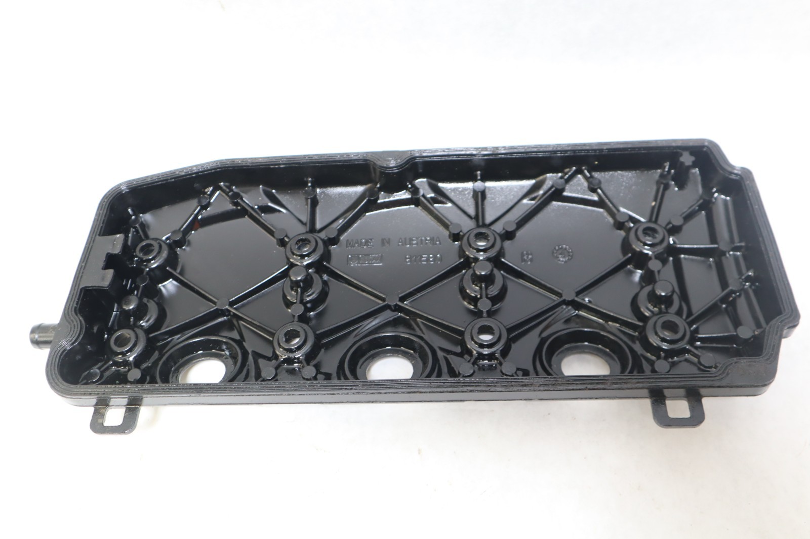 2002-05 Sea-Doo 4-Tec OEM 1503 Valve Cover 420811581 - Image 7