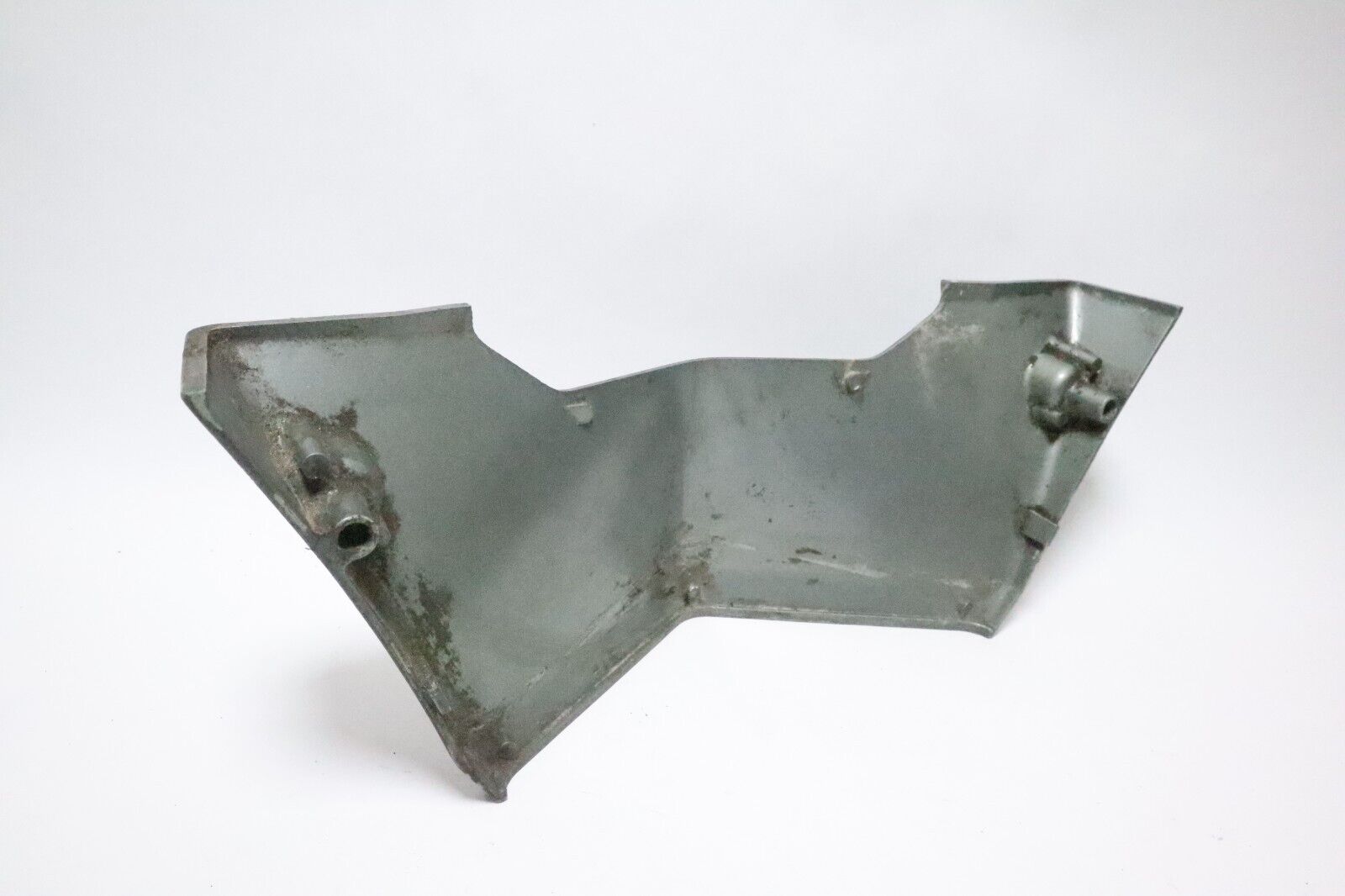 61131-87D00-0ED suzuki ENGINE HOLDER FRONT 150 200 225 Hp dt150 dt200 dt225 USED - Image 6