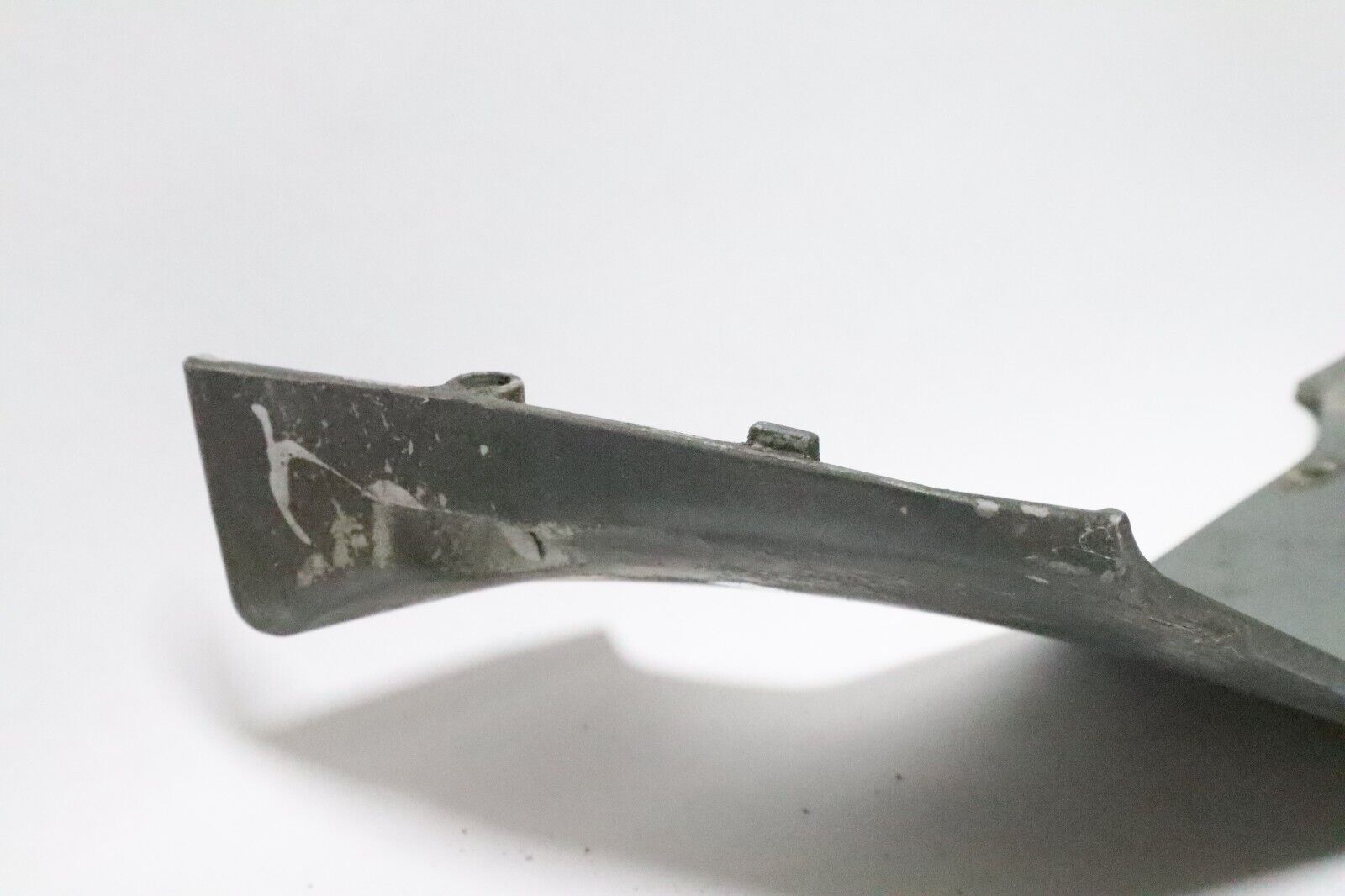 61131-87D00-0ED suzuki ENGINE HOLDER FRONT 150 200 225 Hp dt150 dt200 dt225 USED - Image 8