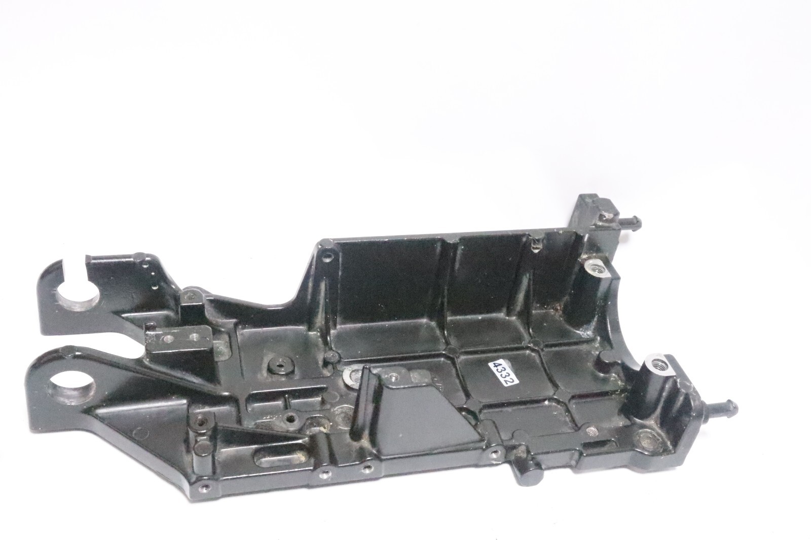 8347912 Mercury 1995-2001 Starting Motor Bracket 40 45 50 HP - Image 5