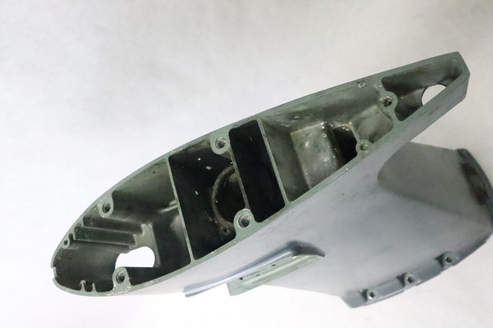 Yamaha Outboard 75 85 90 HP 2 Stroke Upper Casing Mid Section 688-45111-04-4D - Image 12