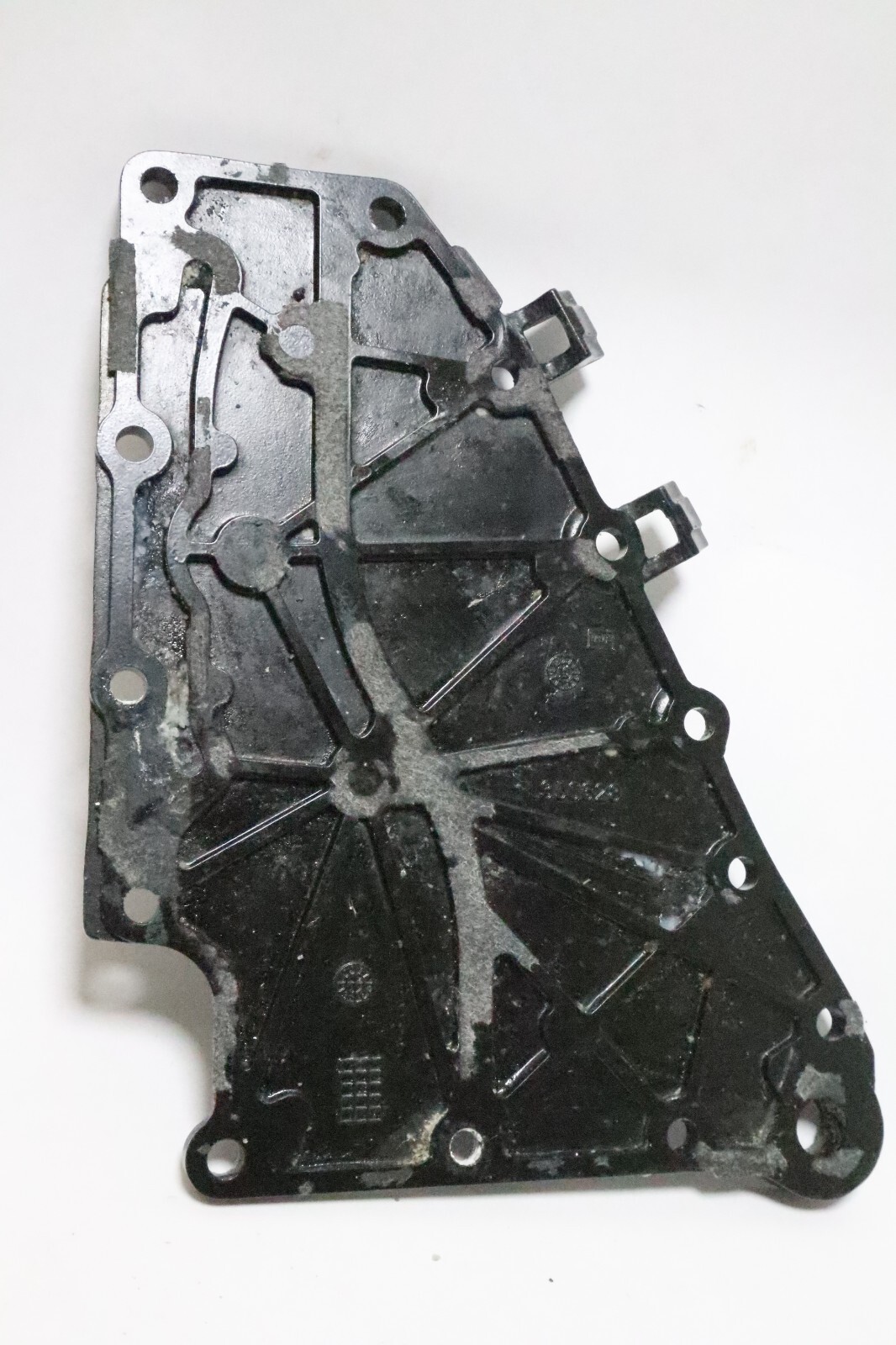 0350628 Crankcase Water Cover for Evinrude Johnson 40-60 Hp Outboard 2004-Newer - Image 12