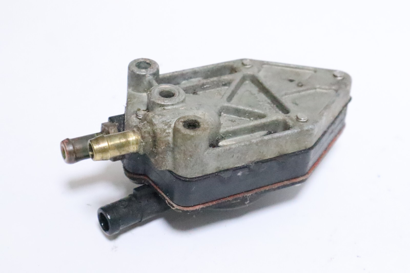 Johnson Evinrude OMC Fuel Pump Assembly 0438562 0434728 343462 D3 - Image 10