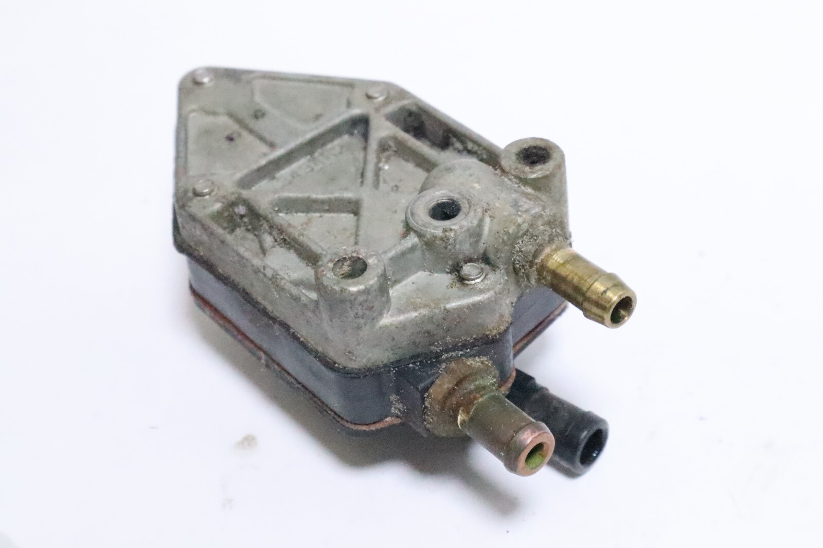 Johnson Evinrude OMC Fuel Pump Assembly 0438562 0434728 343462 D3 - Image 11