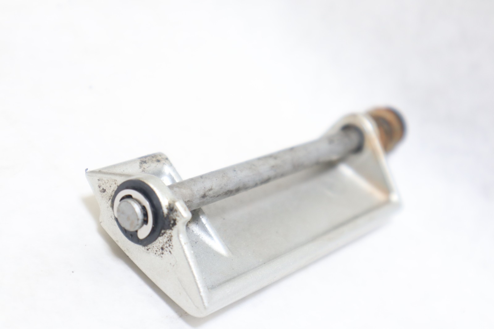 OEM Honda BF 115 Cover Lock Lever & Front Lock Shaft 63201-ZY3-000ZA 63225-ZY3-0 - Image 6
