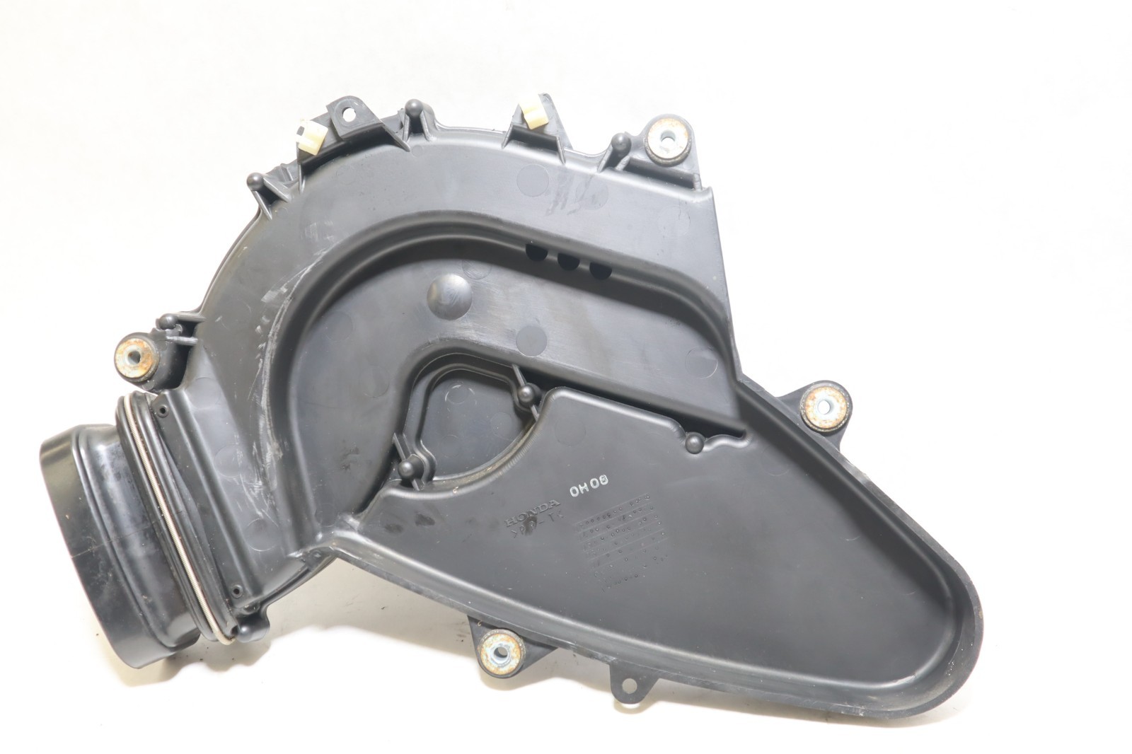 BF 115 35 hp Honda 17431-ZY6-000 MUFFLER DUCT A 2004-up DUCT B Four Stroke 2004 - Image 7