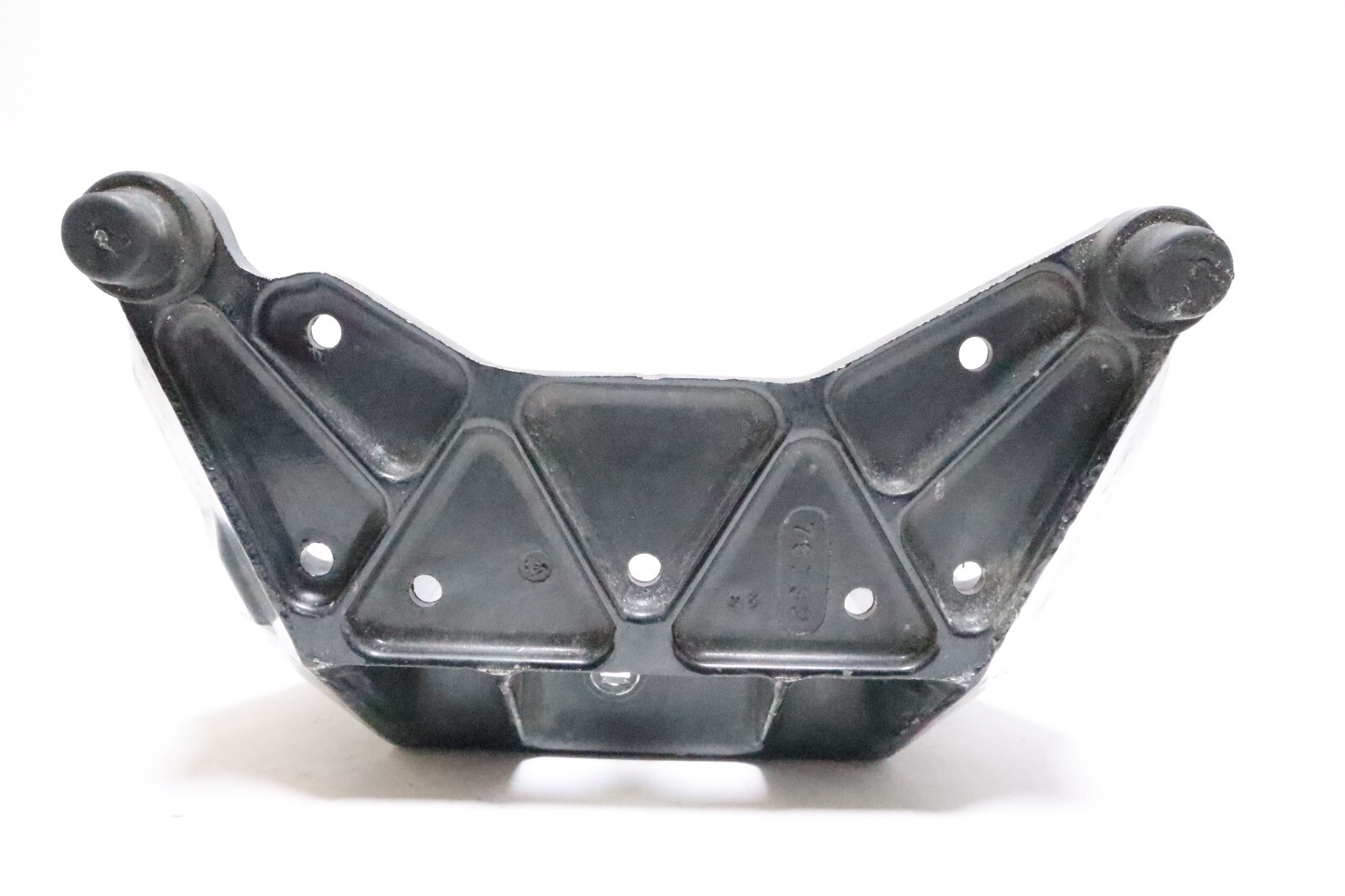 Mercury 35 hp 76132 Cowl Cowling Support 35hp Outboard - Image 13