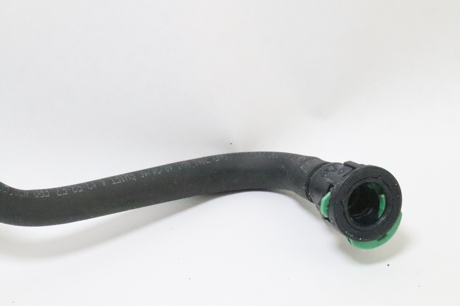 Evinrude Etec G2 150 - 200HP fuel rail assembly Fuel Supply 5009747 - Image 12