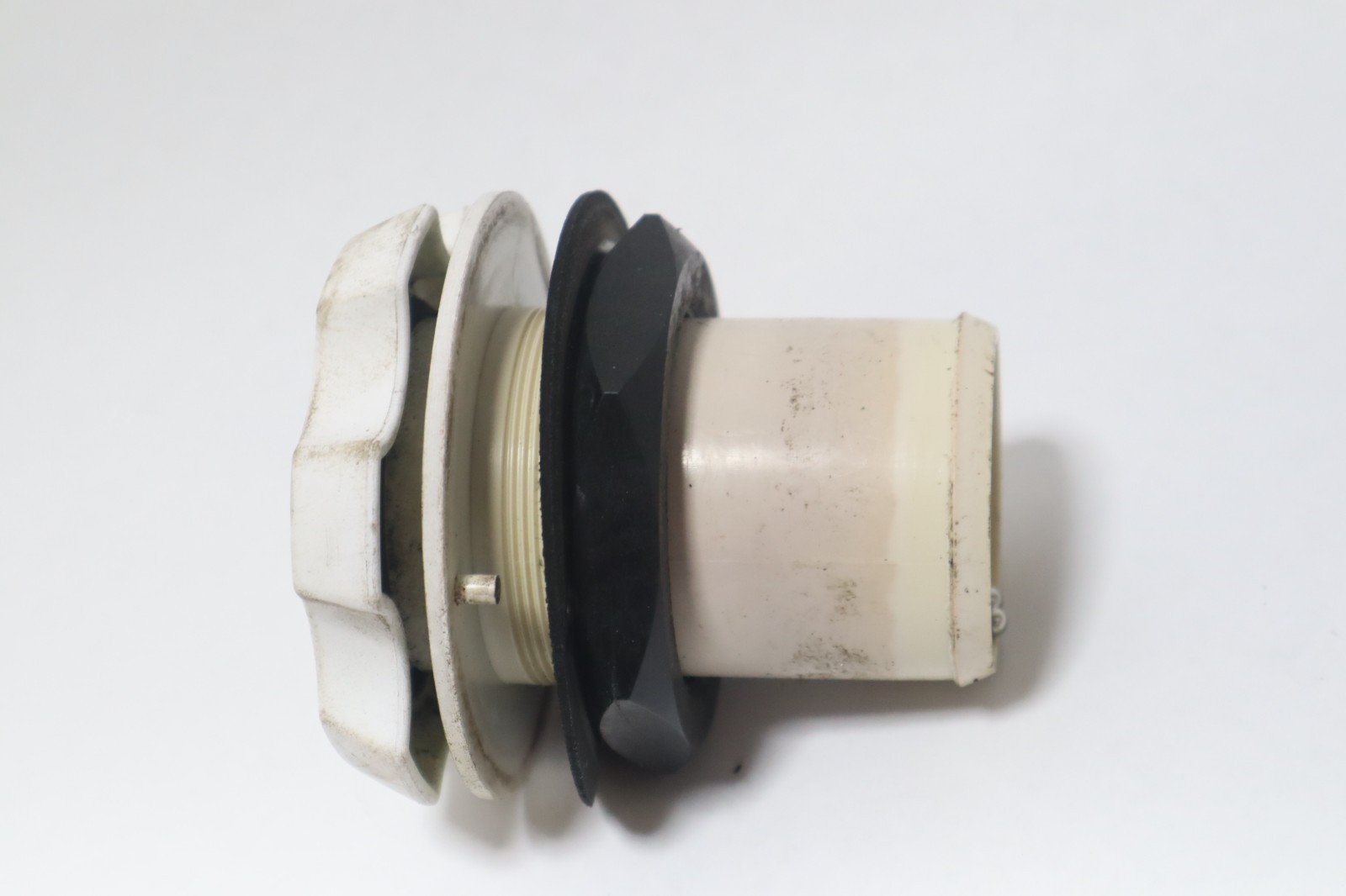 1998-2009 Yamaha OEM Gas Cap Filler Neck Ass'y GP7-U7831-01-00 GP 1200 - Image 4